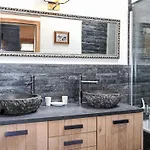 Castania A By Interhome Apartamento
