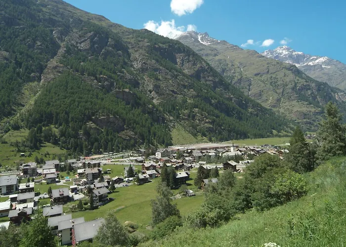 Castania A By Interhome Daire